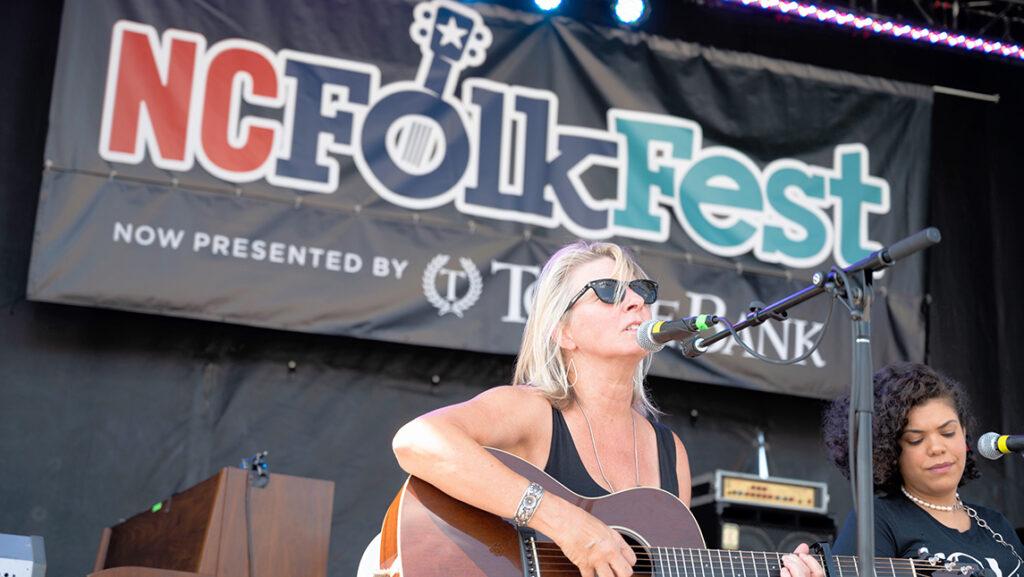 Laurelyn Dossett performs at 2019 Folk Festival