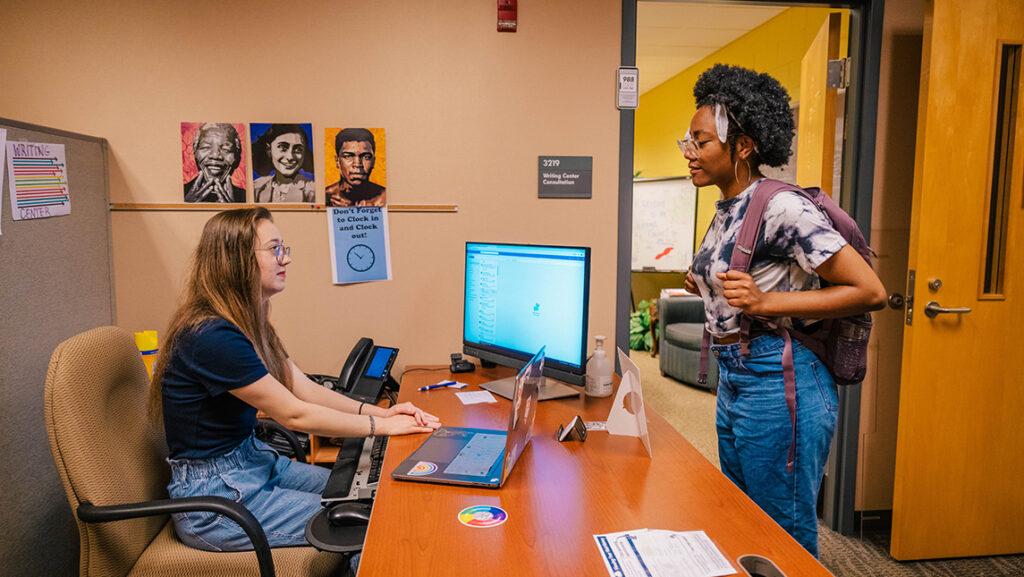 UNCG students work together in the Communication Lab.